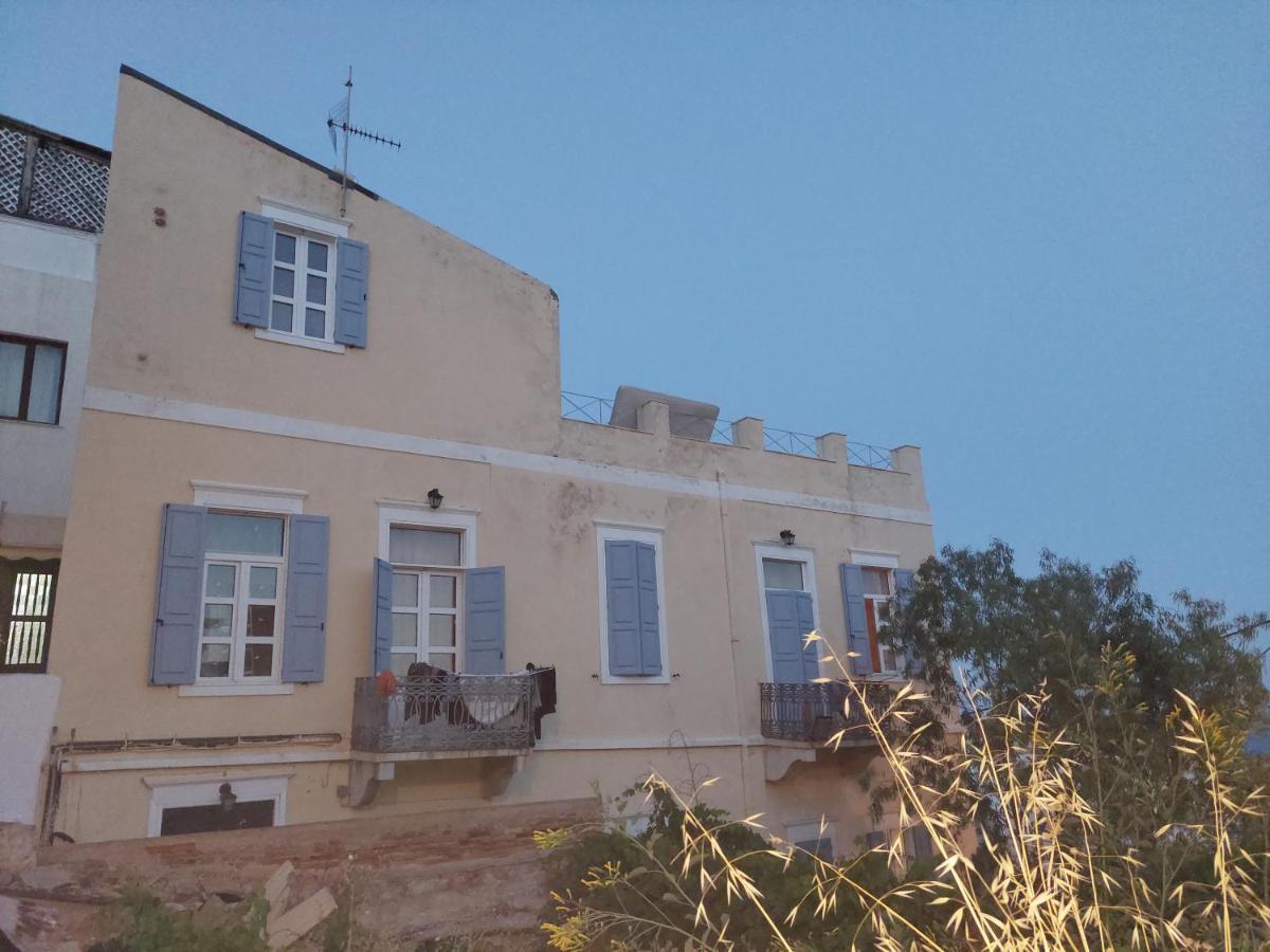 Hermes Penthouse Ermoupoli Exterior foto